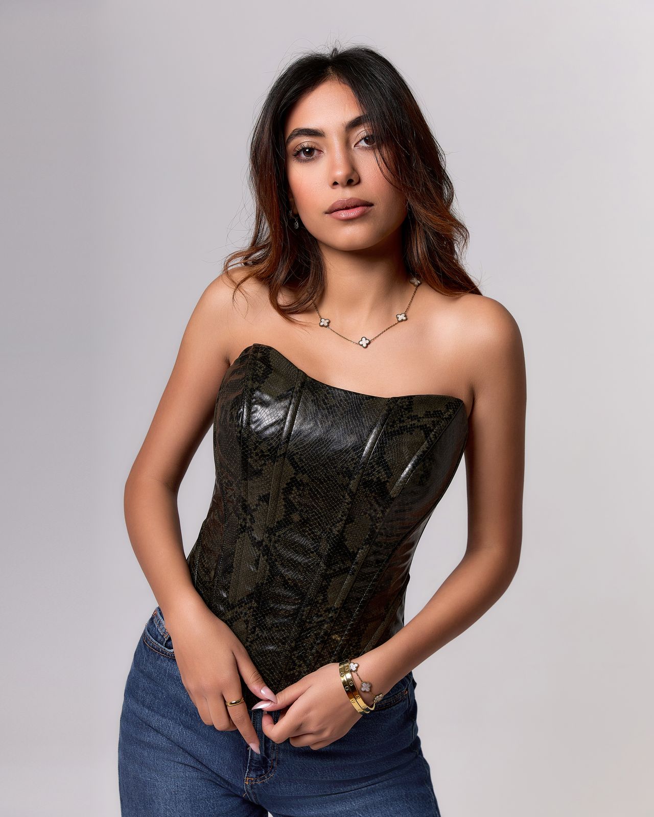 Snake  corset